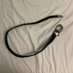 Vintage women’s silver leather metal black belt